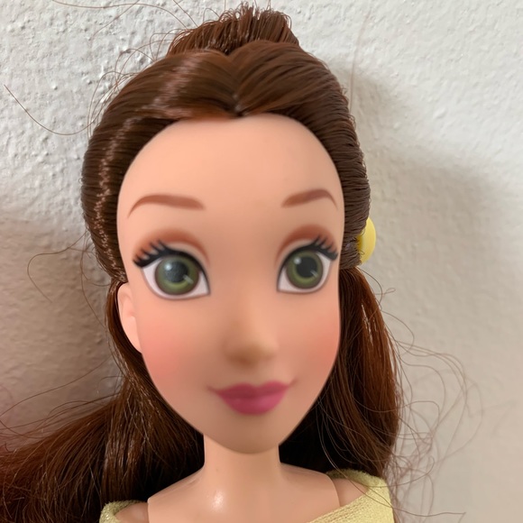 DISNEY PRINCESSES THE LITTLE MERMAID & BELLE - Picture 4 of 9